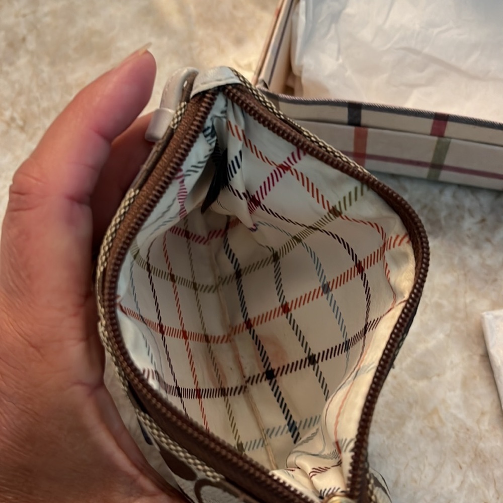 Coach Authentic Signature Canvas Wristlet Pouch E… - image 4